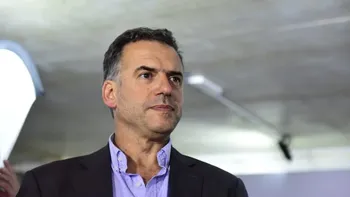 El intendente de Canelones, Yamandú Orsi, no firmará en apoyo al plebiscito contra la reforma de la seguridad social. El intendente de Canelones, Yamandú Orsi, no firmará en apoyo al plebiscito contra la reforma de la seguridad social.