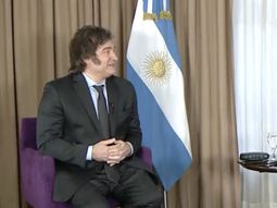 Milei afirmó que mantendrá la eliminación de Ganancias y la reducción del IVA