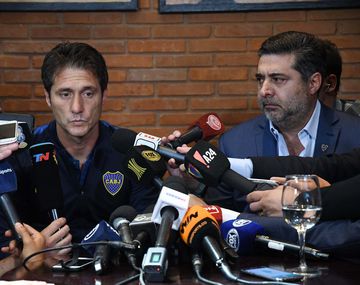 Guillermo Barros Schelotto habló junto a Daniel Angelici