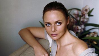 la hija de paul mccartney presento una coleccion hecha con 100% lana argentina la hija de paul mccartney presento una coleccion hecha con 100% lana argentina