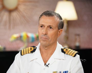 Capitán Enrique Balbi, vocero de la Armada