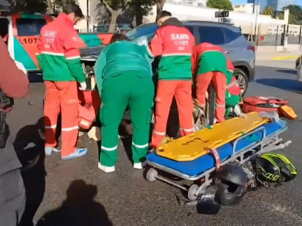 Video: dramática asistencia a un motociclista herido en Núñez