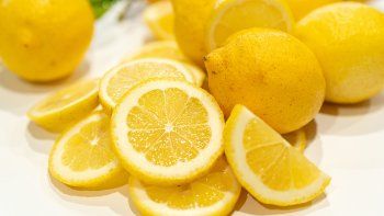 ) Truco casero: el paso a paso para terminar con los olores fuertes de la cocina ) Truco casero: el paso a paso para terminar con los olores fuertes de la cocina