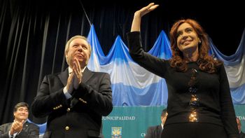cristina kirchner encabezara un acto en el calafate junto al gobernador peralta cristina kirchner encabezara un acto en el calafate junto al gobernador peralta