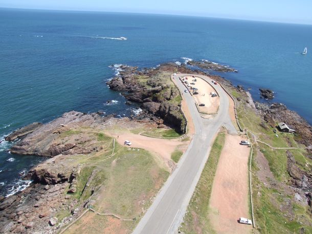 El proyecto inmobiliario en Punta Ballena generó un amplio rechazo de la ciudadanía.