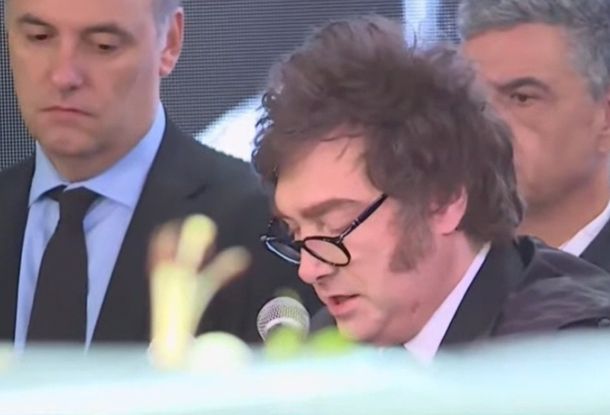 Javier Milei, en el acto por el atentado a la Embajada de Israel: Es una herida en el pueblo argentino