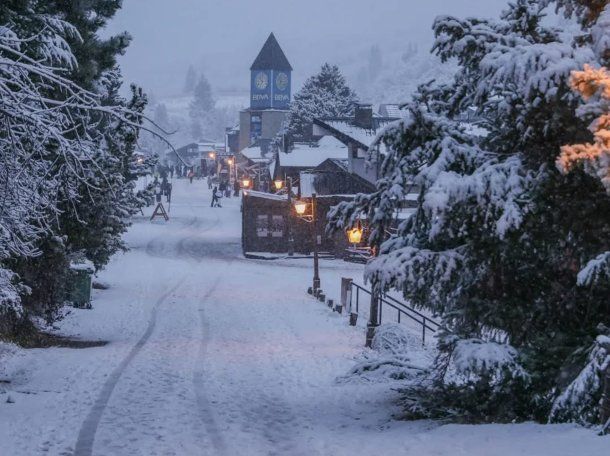 Frío polar: fotos y videos de las fuertes nevadas en varias zonas del país Frío polar: fotos y videos de las fuertes nevadas en varias zonas del país