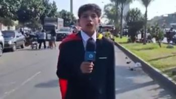 pol deportes: el joven peruano que relato la final de la copa libertadores desde un cerro y se volvio viral pol deportes: el joven peruano que relato la final de la copa libertadores desde un cerro y se volvio viral