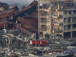 Aumenta a 85 la cifra de muertos por las explosiones en Tianjin, China