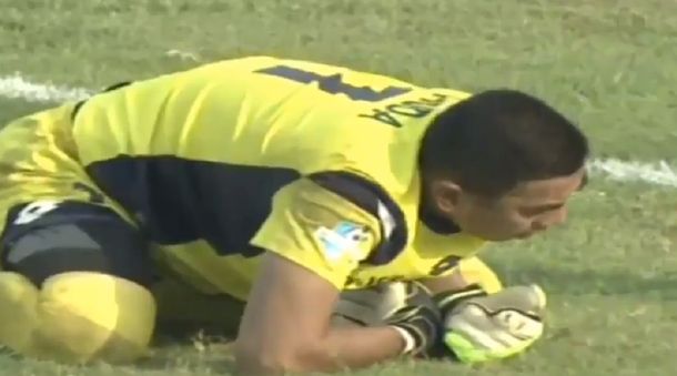 El arquero seguía consciente tras el choque