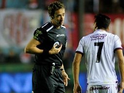 Beligoy y Acosta se cruzaron dentro y fuera de la cancha Beligoy y Acosta se cruzaron dentro y fuera de la cancha