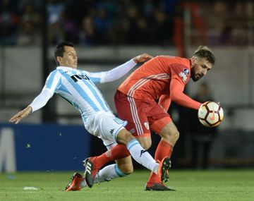 Leonardo Sigali y Lucas Pratto se enfrentarán el miércoles en el Monumental