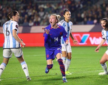 La Selección Argentina de fútbol femenino perdió por goleada frente a Estados Unidos