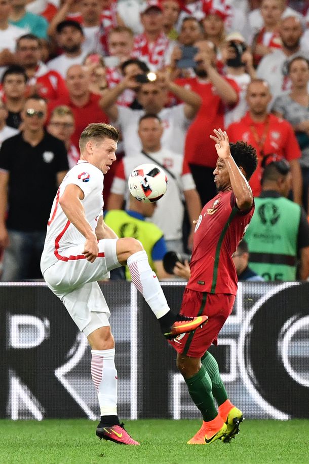 Cristiano lo hizo: Portugal derrotó a Polonia por penales y está en semis
