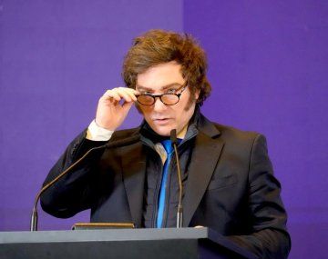 Milei defendió su política cambiaria y afirmó que quedó atrás el riesgo kuka