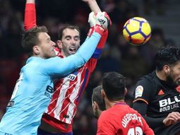 El defensor tuvo que ser reemplazado El defensor tuvo que ser reemplazado