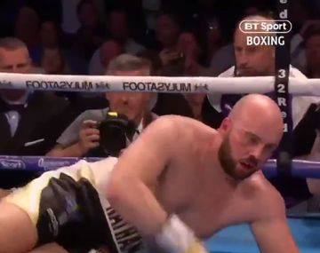 VIDEO: el KO que le dio el título al británico Dubois