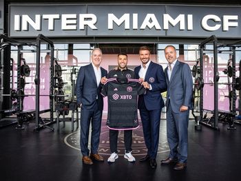 Jordi Alba fue presentado en Inter Miami