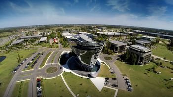 El CEO de Wolrd Trade Center Free Zone explicó cuales son las fortalezas de Uruguay para atraer empresas e inversores extranjeros. El CEO de Wolrd Trade Center Free Zone explicó cuales son las fortalezas de Uruguay para atraer empresas e inversores extranjeros.