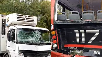 choque en la general paz: 18 personas resultaron heridas y hubo caos vehicular choque en la general paz: 18 personas resultaron heridas y hubo caos vehicular