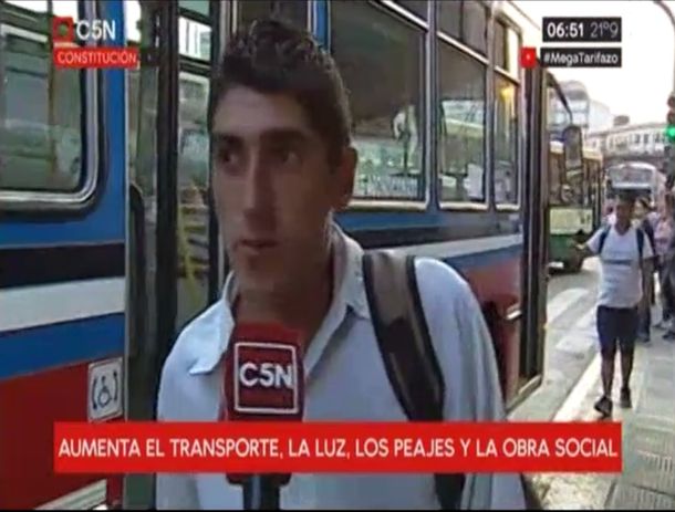 La maniobra del papá que elude el aumento para comprarle alfajores a los nenes