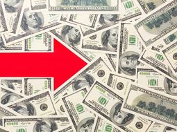 El dólar cerró estable y consolida su tendencia de mantenerse en la parte baja de la franja de los 39 pesos. El dólar cerró estable y consolida su tendencia de mantenerse en la parte baja de la franja de los 39 pesos.