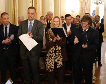 Milei recibió a pastores evangélicos para una jornada de oración en la Rosada