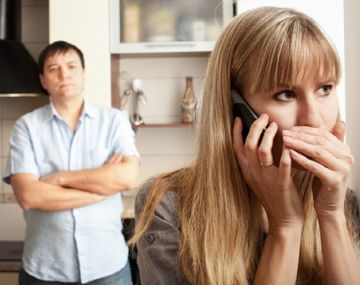 El 15 de febrero buscan amantes en Internet