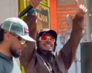 Furor por la sorpresiva presentación de Feid en Caminito