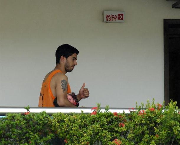 El insólito lugar donde podría jugar Luis Suárez durante su sanción