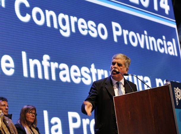 Scioli: Es hora de que le demos un fuerte reconocimiento a Julio De Vido