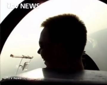 Así aprendía a volar el copiloto de la catástrofe aérea de los Alpes