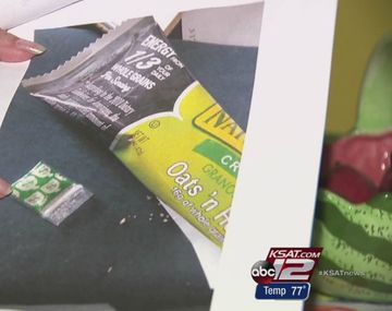 Halla bolsa de droga en barrita de cereales