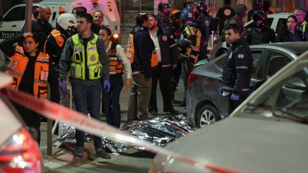 Israel: al menos 8 muertos en el atentado de una sinagoga de Jerusalén