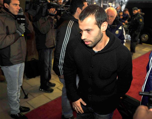 Lionel Messi fue recibido con una alfombra roja en Suecia