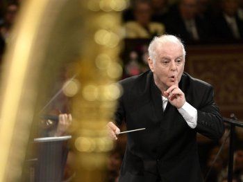 Barenboim reveló que padece Parkinson: seguirá dirigiendo hasta que pueda