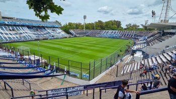 hincha de gimnasia cayo desde la tribuna: que dice el parte medico hincha de gimnasia cayo desde la tribuna: que dice el parte medico