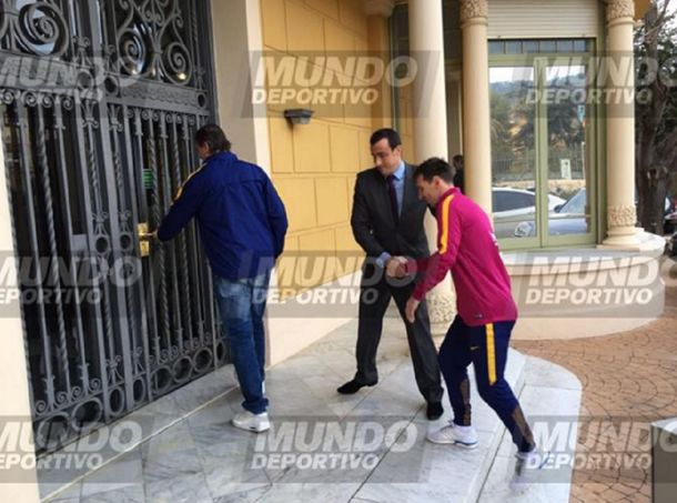 Alarma: Messi, en una clínica médica por sus molestias físicas