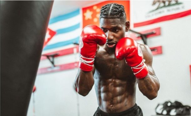 Conmoción en el Boxeo: asesinaron a tiros al boxeador Mylik Roashun