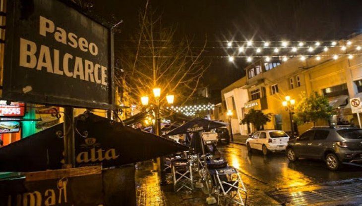 Salta: bares y restaurantes hasta las 2 para los vacunados