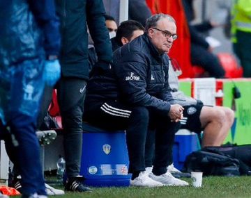 Leeds de Bielsa cayó ante un equipo de la cuarta división y quedó afuera de la FA Cup