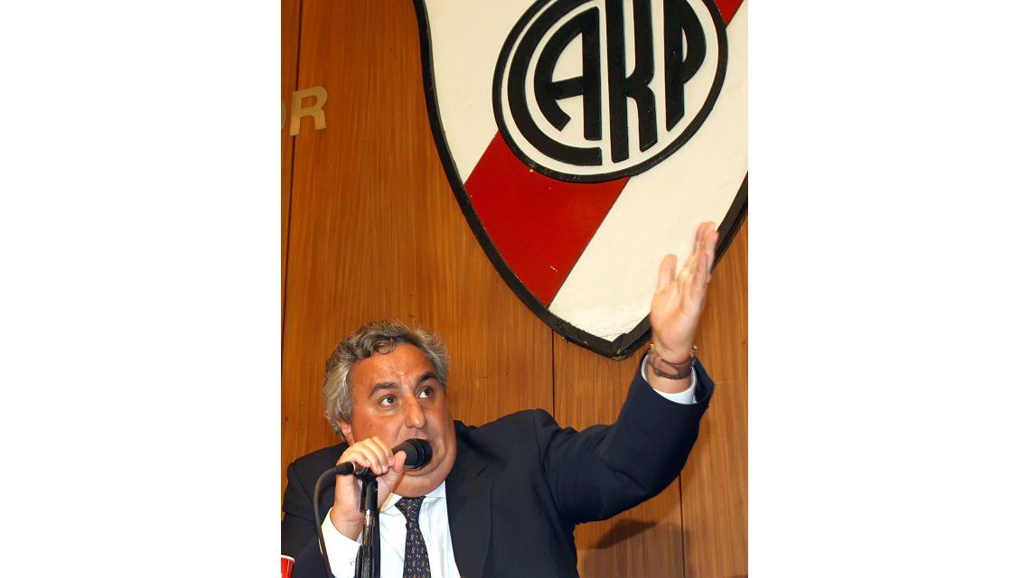 Apareció Aguilar y habló por primera vez del descenso de River