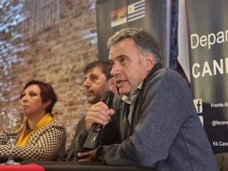 Orsi encabezará la firma de un convenio con la Cámara de Industrias del Uruguay para fortalecer el sistema de reciclaje. Orsi encabezará la firma de un convenio con la Cámara de Industrias del Uruguay para fortalecer el sistema de reciclaje.