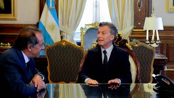 macri le pidio a scioli que lo acompane en alguna salida al exterior para buscar inversores macri le pidio a scioli que lo acompane en alguna salida al exterior para buscar inversores