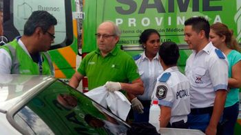 La mujer fue asistida por policías locales y tanto ella como su bebé se encuentran en perfecto estado La mujer fue asistida por policías locales y tanto ella como su bebé se encuentran en perfecto estado