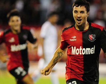 Scocco desmintió en Twitter la muerte de su padre