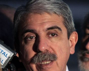 Aníbal llamó a acotar la grilla de precandidatos