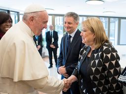 en pleno malestar con el gobierno, el papa francisco se reunio con malcorra en pleno malestar con el gobierno, el papa francisco se reunio con malcorra