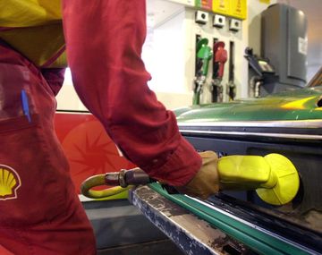 Shell y Esso aumentaron sus combustibles entre 2 y 7%