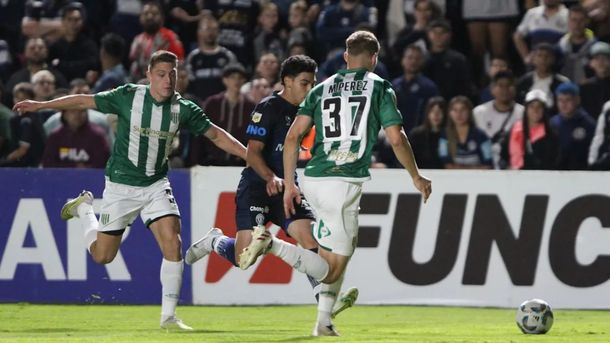 Pelota libre de riesgo en el celular: cómo ver en vivo Banfield vs Independiente Rivadavia